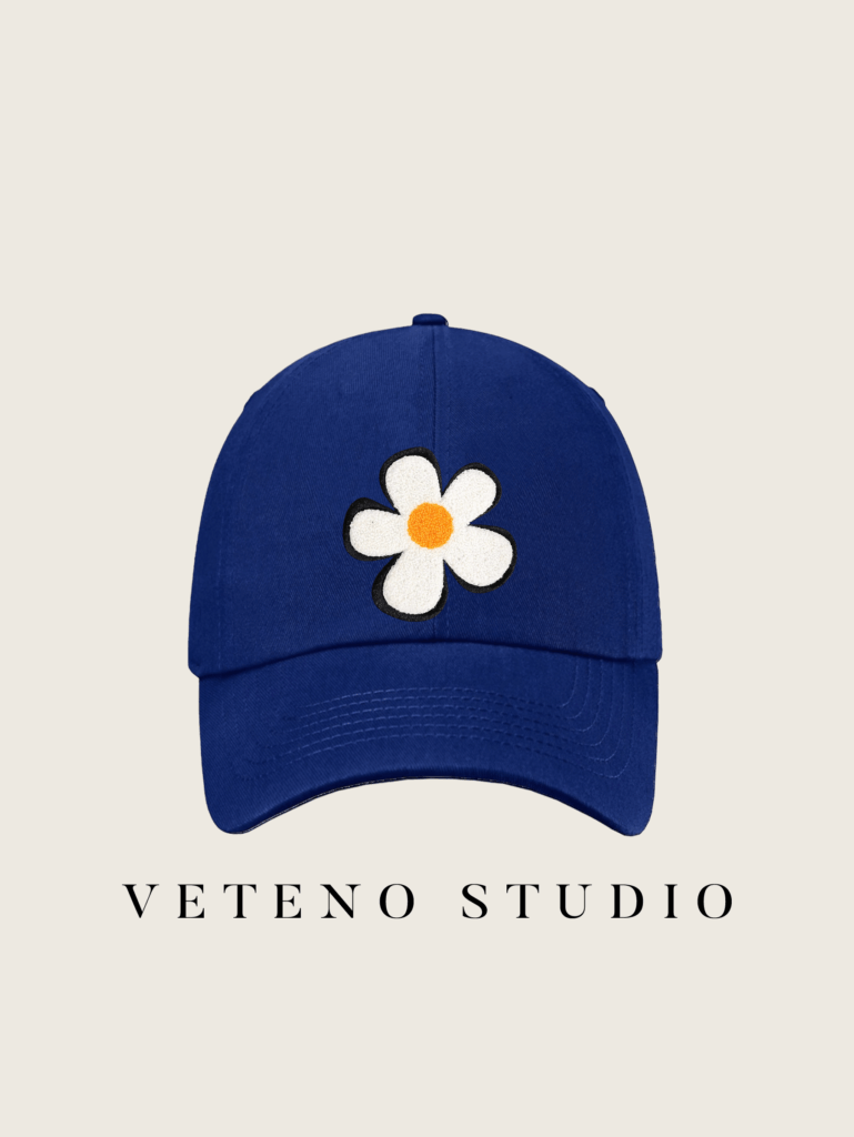 DAISY EMBROIDERY BLUE CAP