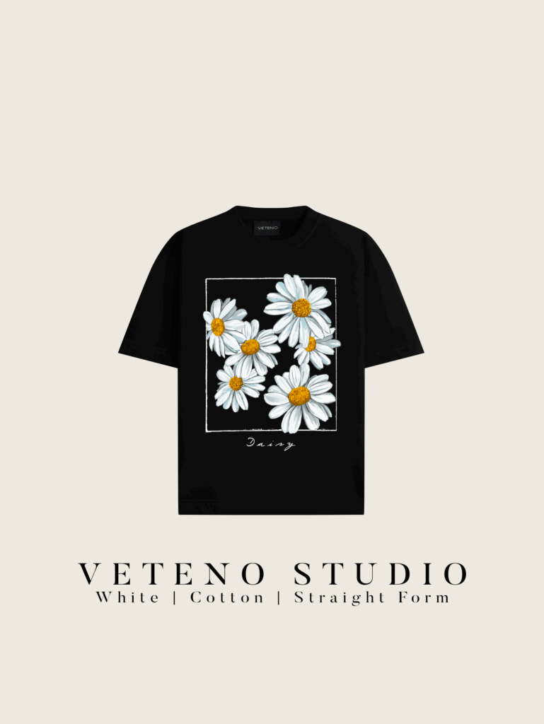 DAISY BLOSSOM PRINTED BLACK TSHIRT